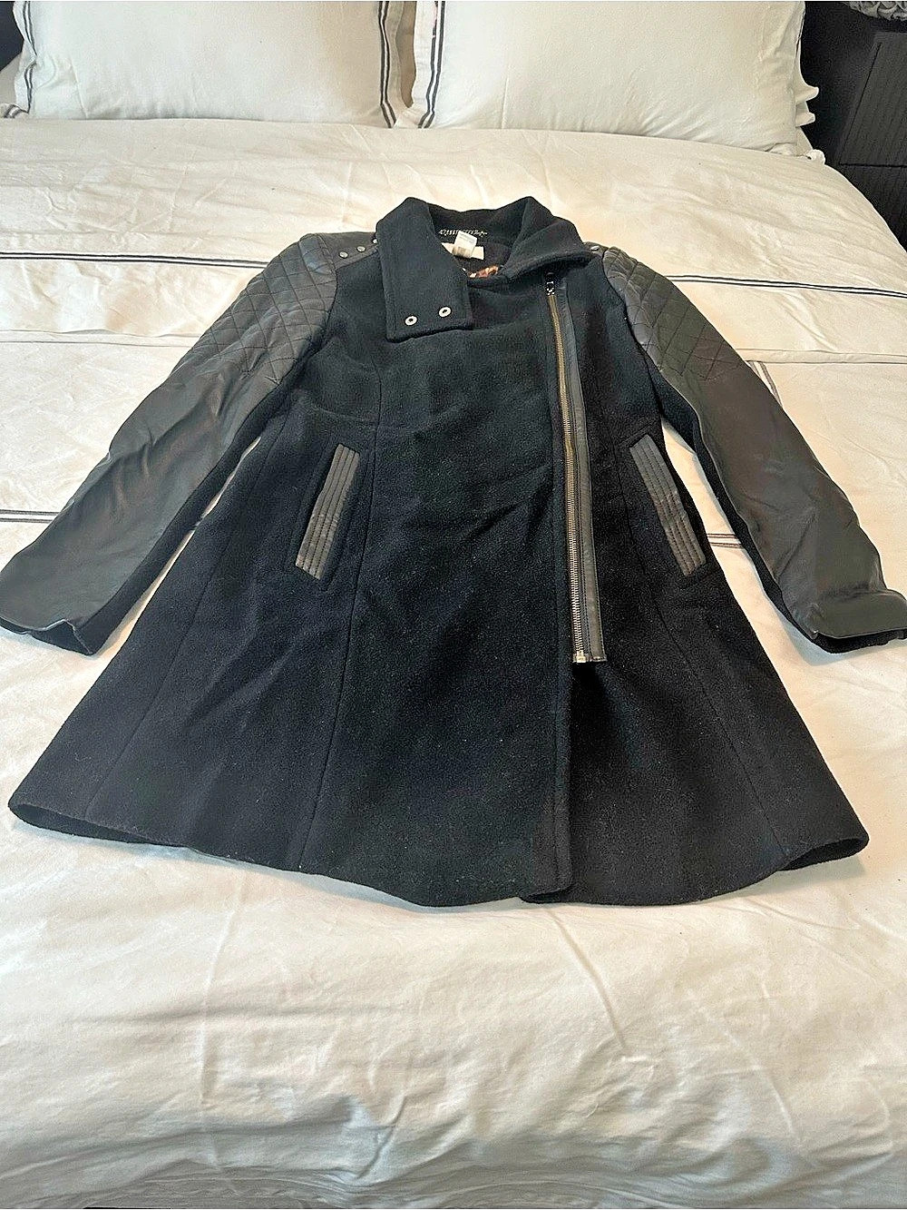 Cache Black Faux Leather Sleeve Coat Size XS